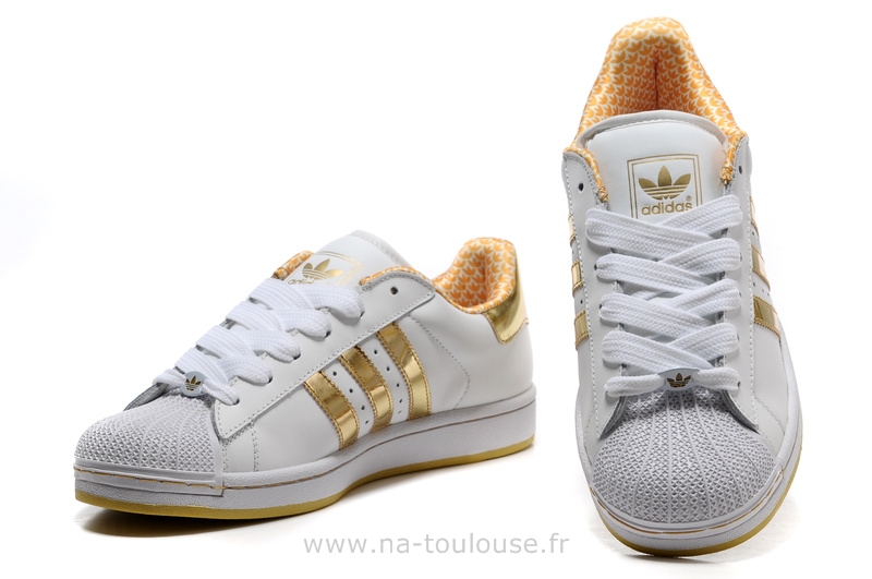 chaussure de sport adidas pas cher